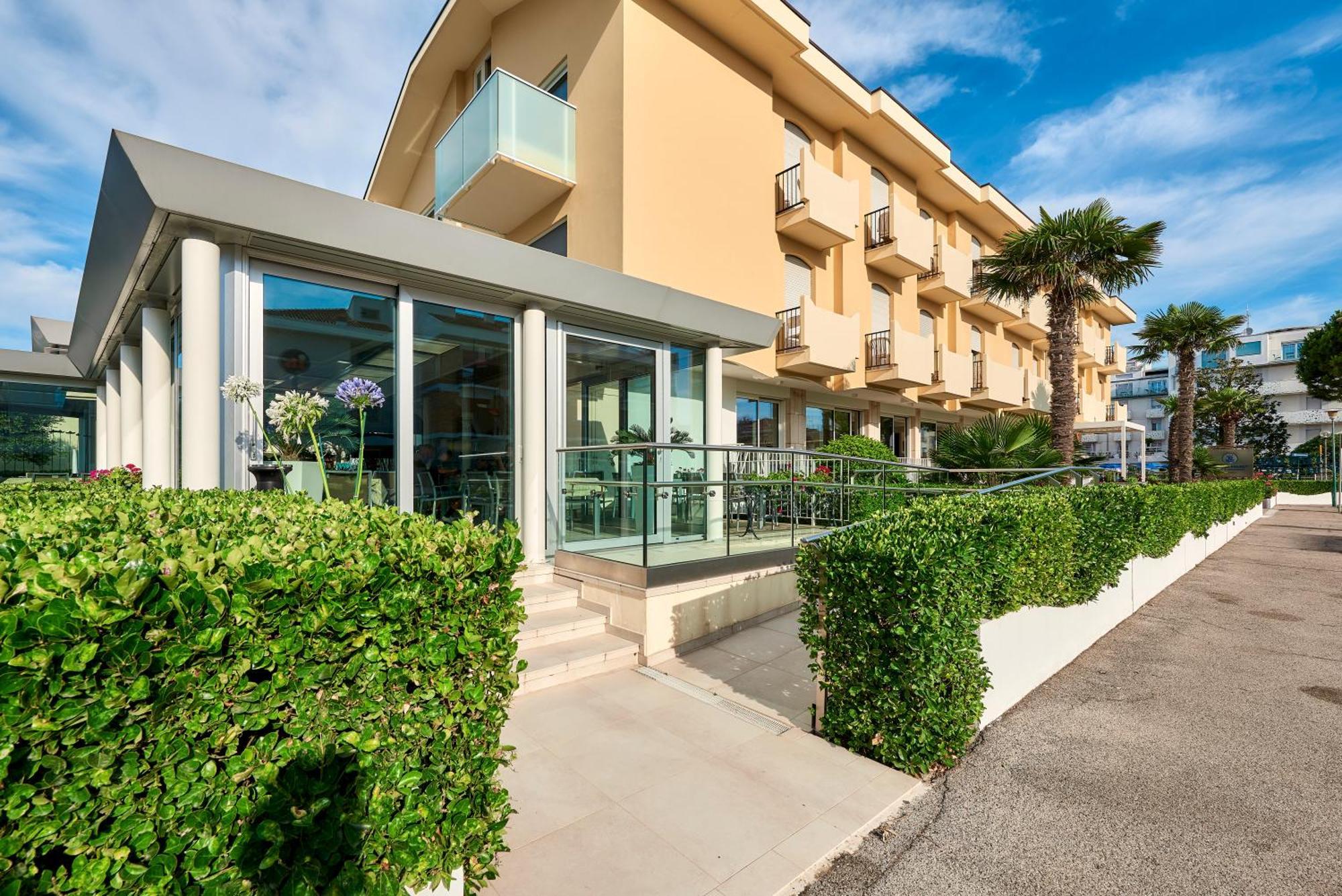 Junior Family Hotel Cavallino-Treporti Ngoại thất bức ảnh