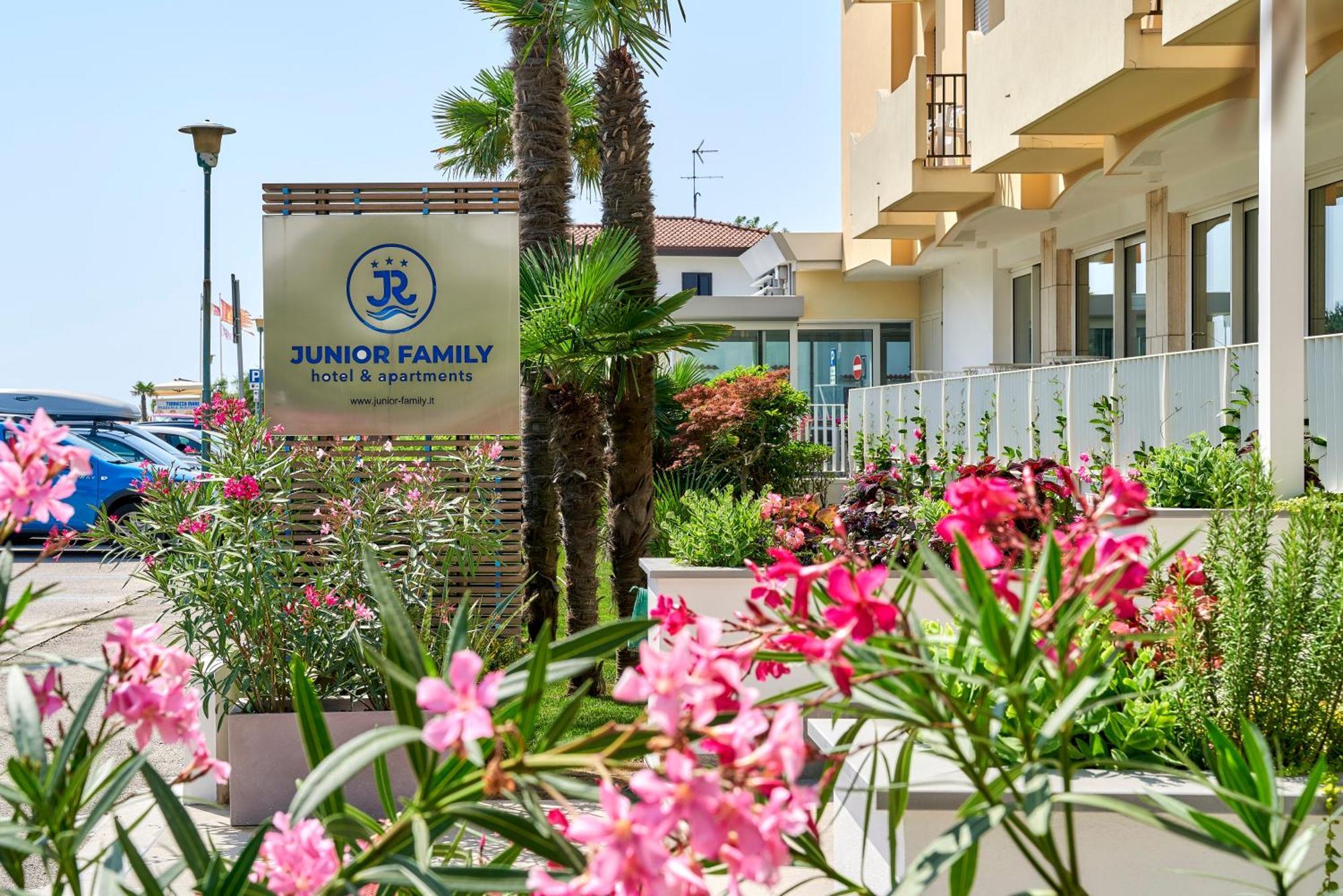 Junior Family Hotel Cavallino-Treporti Ngoại thất bức ảnh