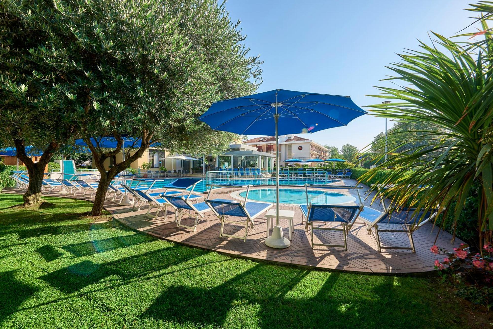 Junior Family Hotel Cavallino-Treporti Ngoại thất bức ảnh