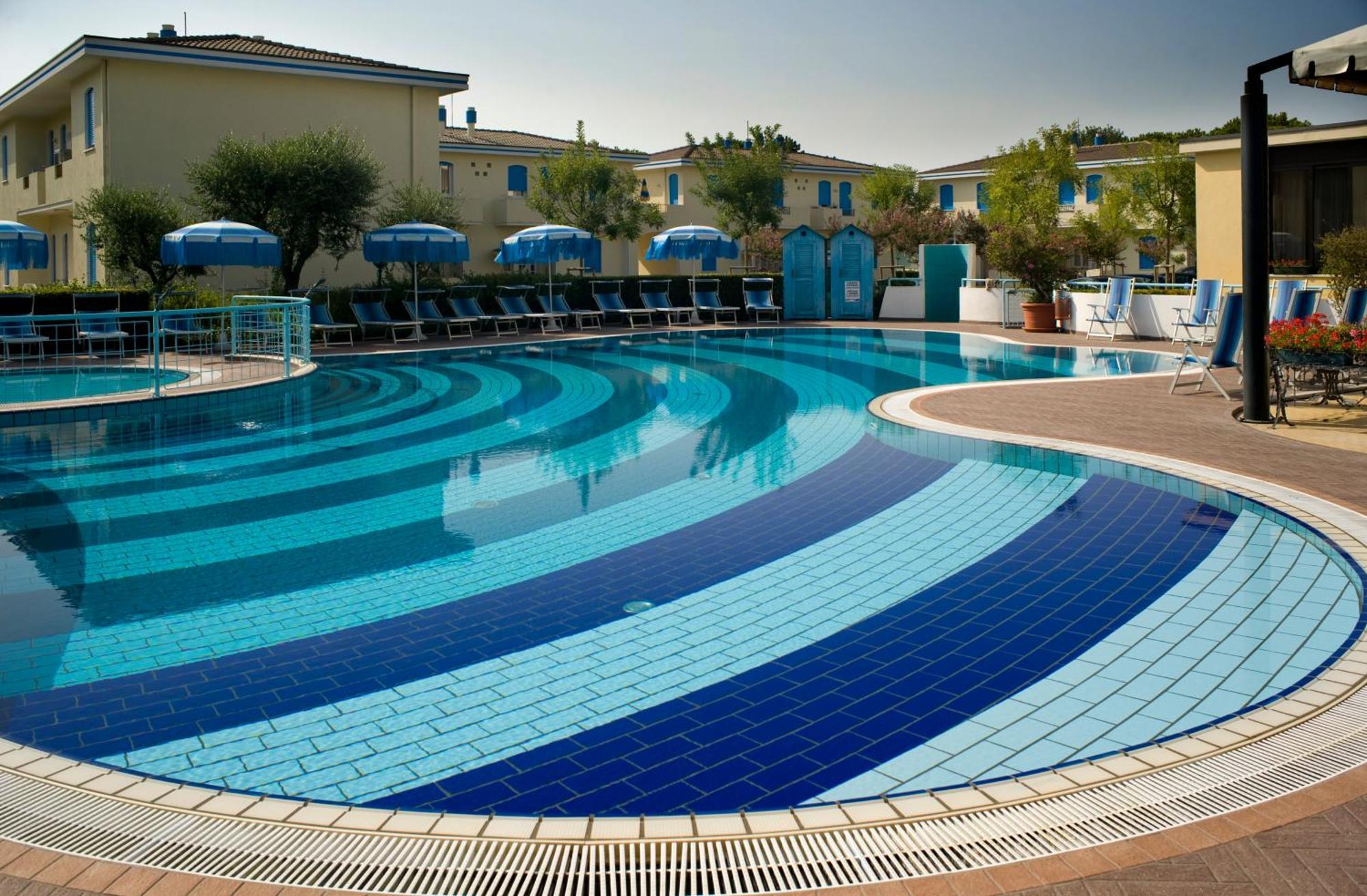 Junior Family Hotel Cavallino-Treporti Ngoại thất bức ảnh